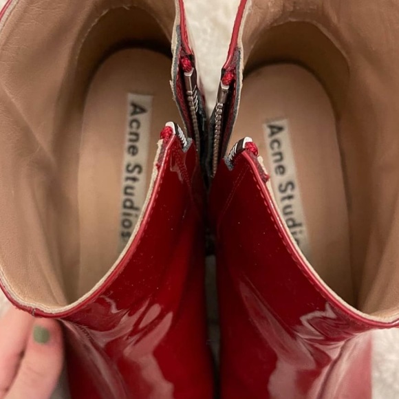 Acne Studios - Beth Patent Leather Bootie (red) - Picture 4 of 4
